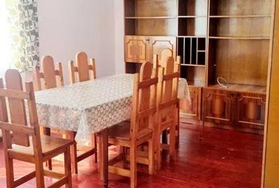 Casă cu 4 camere cu Canalizare în Zamora - 2