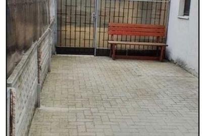 Apartament cu 2 camere decomandat în Jiului - 4