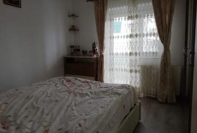 Apartament cu 3 camere decomandat în Cantacuzino - 3