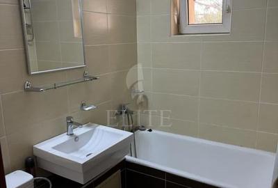 Apartament 3 camere în zona COLINA - 4