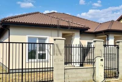 Duplex in zona excelenta - finalizat - toate utilitatile. - 2