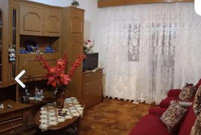 Apartament cu 2 camere decomandat în Central - 1