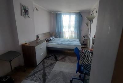 Apartament -5 camere -decomandat-Zona Fundeni - 10