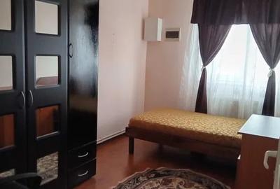 Apartament de închiriat cu 4 camere, zona Viile Noi - 2