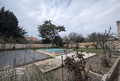 Casă cu 12 camere cu Canalizare în P-ța Maria - 10