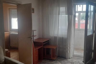 Apartament cu 2 camere nedecomandat în Central