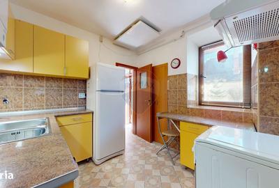 Casă cu 3 camere cu Teren 1049 Mp în Central - 13