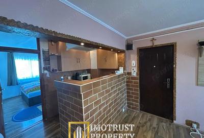 De vanzare apartament 3 camere/ Aradul Nou De vanzare apartament 3 camere/ Aradul Nou - 3