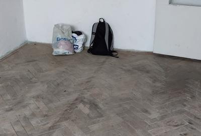 Apartament cu 2 camere nedecomandat în Central