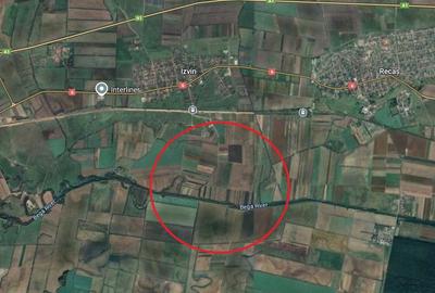 Teren agricol extravilan de 5000 mp, în Izvin