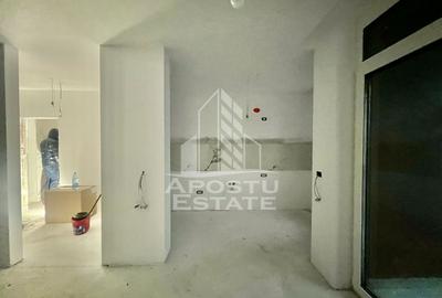 DE VANZARE Apartament doua camere cu gradina 10 mp - 1