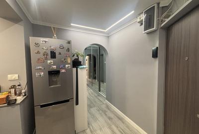 Apartament cu 3 camere decomandat în Sălăjan - 5