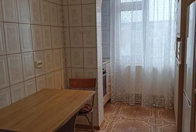 Apartament cu 2 camere semidecomandat în Micro 16 - 10