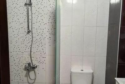 Apartament cu 2 camere decomandat în Take Ionescu