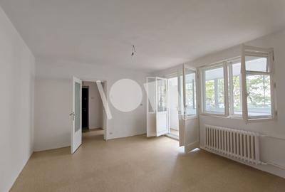Apartament cu 3 camere semidecomandat în Lujerului