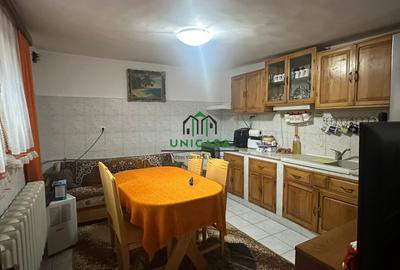 Casă individuală cu 8 camere cu Teren 250 Mp în Cetățuia - 13