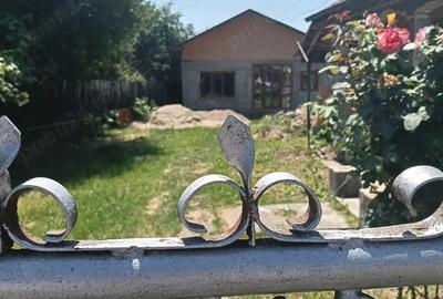 Casă cu 2 camere în Lipănești - 4