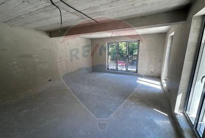 VILA NOUA DE VANZARE in zona Parcul Mare (Regina Maria) - 14