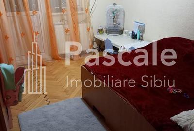 Apartament cu 3 camere în Central - 9