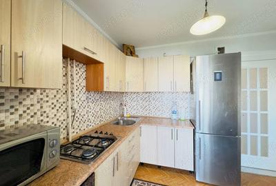 Apartament cu 2 camere semidecomandat în Unirii - 1