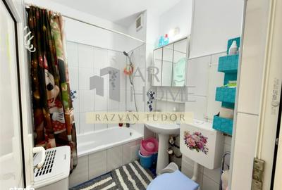 Apartament cu 3 camere decomandat în Sud - 5