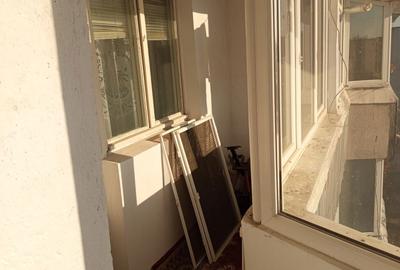 Apartament cu 3 camere decomandat în Siderurgiștilor - 3