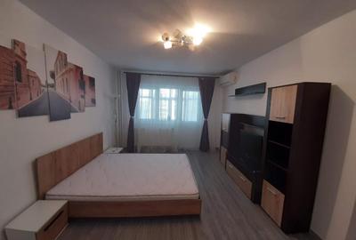 Inchiriez apartament 2 camere decomandate zona piata nicolina Inchiriez apartament 2 camere decomandate zona piata nicolina - 2