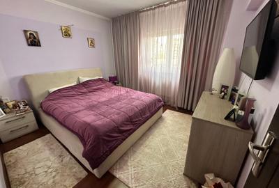 Apartament cu 2 camere decomandat în Olteniței - 12