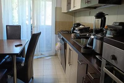 Apartament 3 camere Lenin Sud Ramnicu Valcea - 1