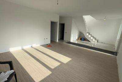 CASA INDIVIDUALA, 5 CAMERE, NOU, TOATE UTILITATILE, COMISION 0% - 5