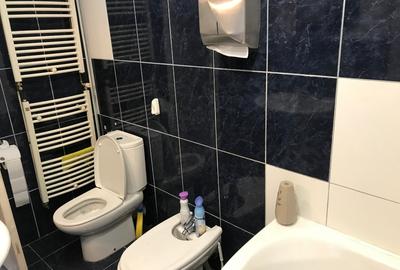 Apartament cu 4 camere decomandat în Universitate - 2