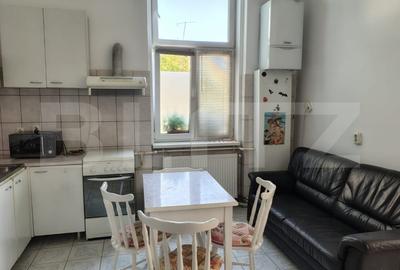 Apartament cu 3 camere, 76MP, zona UMF - 3