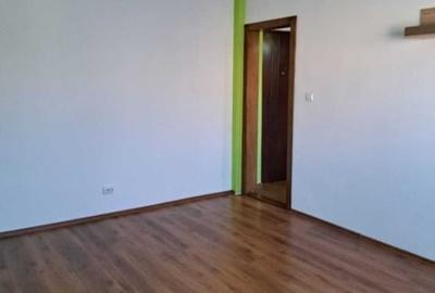 OFERTĂ-NAVODARI ORAȘ- APARTAMENT 3 CAMERE- 74000 EURO- COMISION 0% - 7