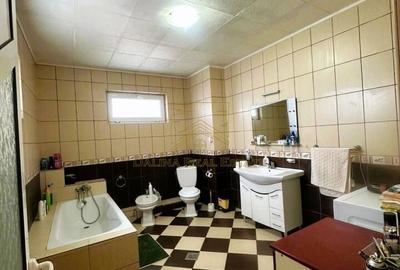 Casă cu 4 camere în Crețești - 11