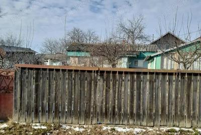 Casă cu 5 camere cu Teren 1100 Mp în Sârca - 2