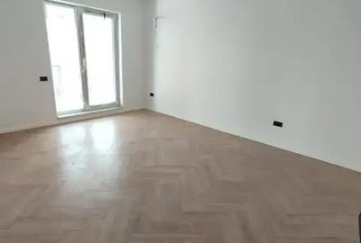 Apartament cu 3 camere decomandat în 1 Decembrie 1918