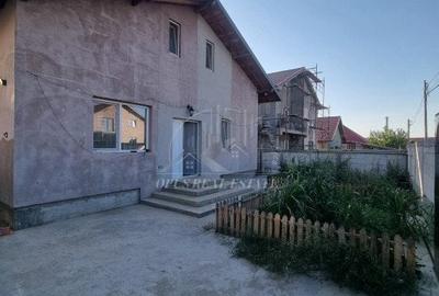CASĂ IN OVIDIU - 8