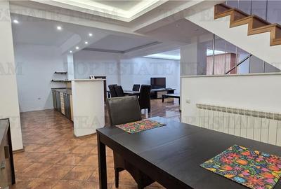Casă cu 7 camere cu Teren 130 Mp în 1 Mai - 19