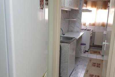 Garsonieră decomandată în Central - 2