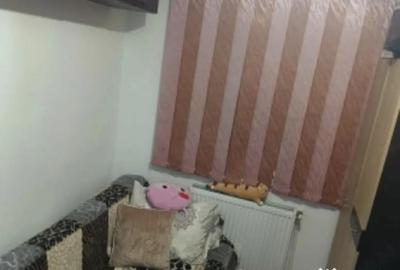 Garsonieră decomandată în Păcii - 2