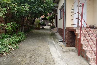 Casă cu 5 camere cu Teren 2085 Mp în Călugareni - 14