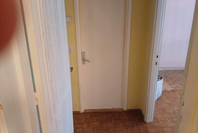 Apartament cu doua camere semidecomandat si foarte spatios - 11