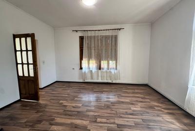 Casă individuală cu 5 camere cu Canalizare în Tunari - 2