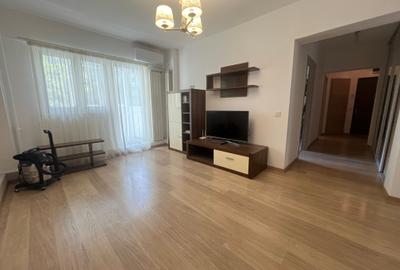 Apartament cu 3 camere semidecomandat, mobilat în Basarabia - 8