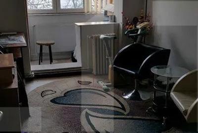 Apartament cu 3 camere decomandat în Central - 2