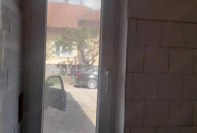 Garsonieră semidecomandată în Central - 1