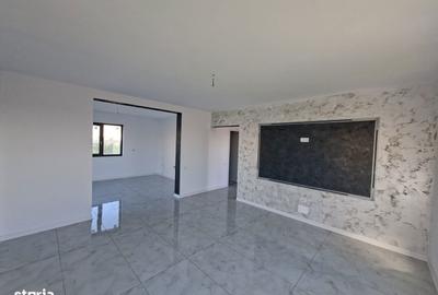 Casă cu 3 camere cu Teren 340 Mp în Berceni - 4