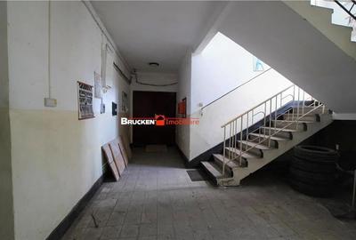 Spațiu comercial, de 1,500 mp, în Vașcău - 12
