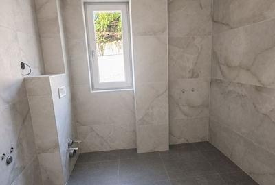 Apartament cu 2 camere decomandat în Bârnova - 3