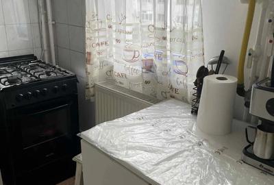 Garsonieră decomandată în Stoina - 4